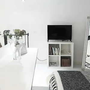  Appartamento Comecasa Mini Grazioso Loft In Crocetta Italia