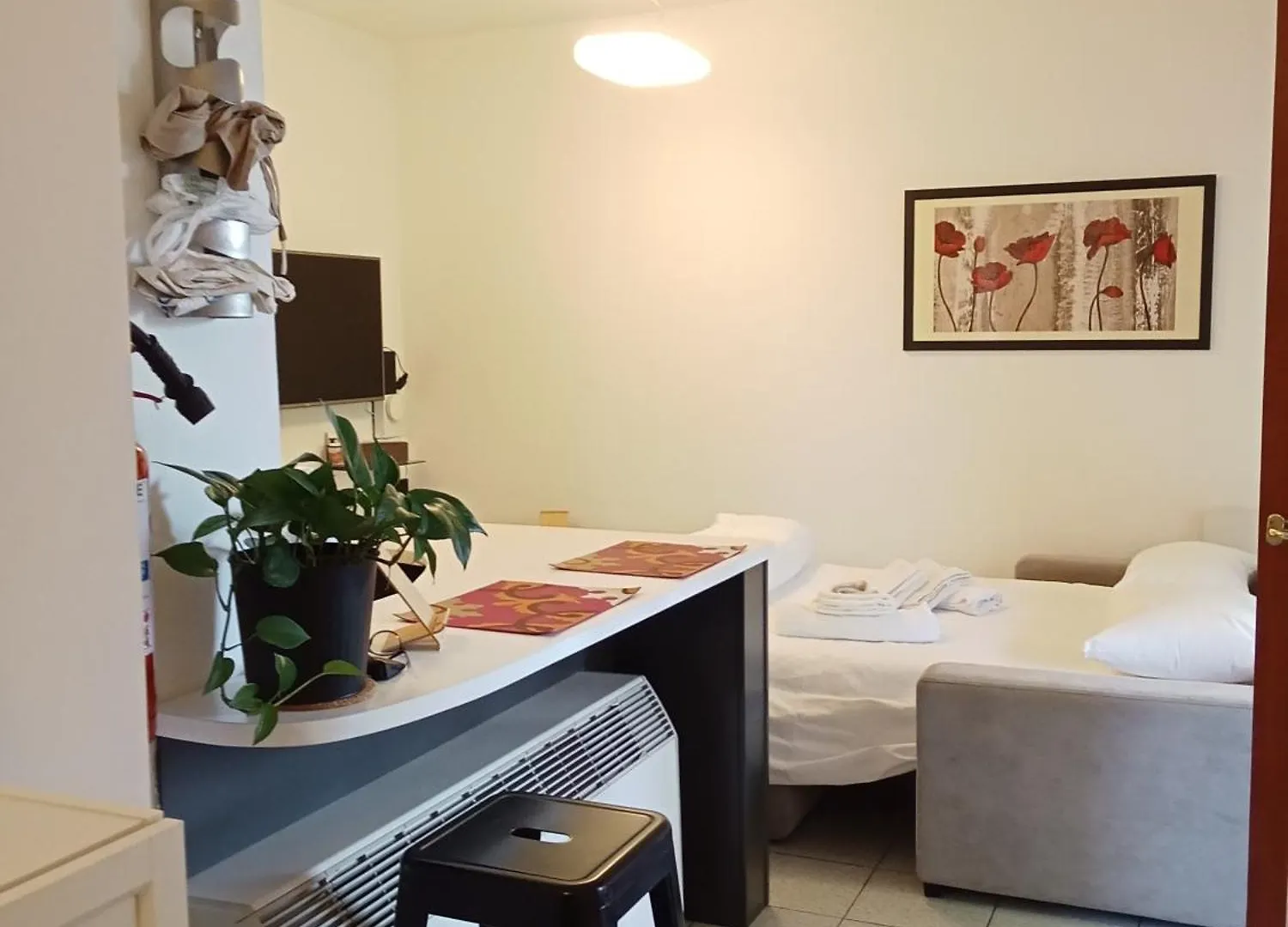 Bellissimo Bilocale Con Terrazzo Apartment Milan